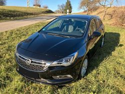 Schwarz Gebraucht 2019 Opel Astra Ultimate Kombi | 15.900 € (Etwas zu teuer)