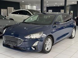 Blau Gebraucht 2020 Ford Focus Limousine | 12.990 € (Guter Preis)