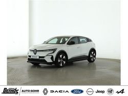 Arktisweiß (369) Gebraucht 2023 Renault Mégane IV Equilibre Limousine | 20.480 €