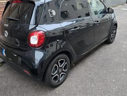 Schwarz Gebraucht 2018 Smart ForFour Electric Drive Kleinwagen | 8.200 €