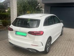 Weiß Gebraucht 2022 Mercedes B250 AMG Van / Kleinbus | 26.500 € (Guter Preis)