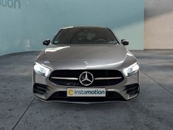 Grau Gebraucht 2022 Mercedes A200 Edition Limousine | 48.780 €