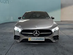 Grau Gebraucht 2022 Mercedes A200 Edition Limousine | 48.780 €