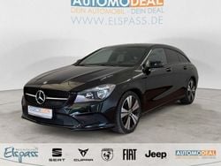Schwarz Gebraucht 2017 Mercedes CLA180 Shooting Brake Kombi | 17.489 € (Guter Preis)
