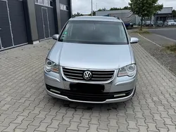 Silber Gebraucht 2007 VW Touran Van / Kleinbus | 4.100 € (Etwas zu teuer)
