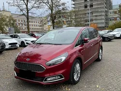Rot Gebraucht 2017 Ford S-MAX Vignale Van / Kleinbus | 26.500 €