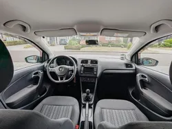 Grau Gebraucht 2016 VW Polo Limousine | 7.999 € (Guter Preis)