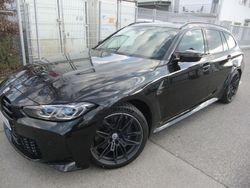 Black sapphire metallic (metallic) Gebraucht 2023 BMW M3 Competition Edition Kombi | 99.990 €