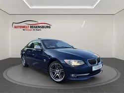 Blau Gebraucht 2011 BMW 330 Sport Line Coupé | 10.990 € (Fairer Preis)