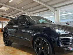 Schwarz Gebraucht 2015 Porsche Macan S SUV | 41.850 € (Teuer)