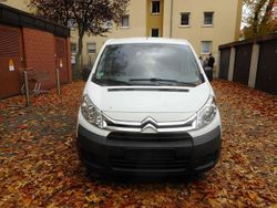 Weiß Gebraucht 2016 Citroën Jumpy Proline Van / Kleinbus | 5.600 € (Superpreis)