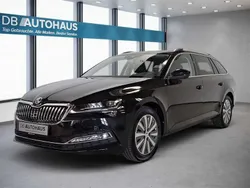 Schwarz Gebraucht 2022 Skoda Superb Style Kombi | 24.810 € (Guter Preis)