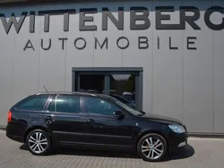Schwarz Gebraucht 2013 Skoda Octavia Family Kombi | 9.950 €