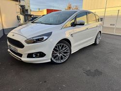 Weiß Gebraucht 2017 Ford S-MAX S SUV | 22.999 € (Fairer Preis)