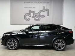 Black sapphire Gebraucht 2024 BMW X2 M Sport SUV | 44.444 €