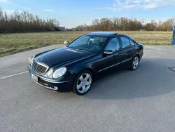 Blau Gebraucht 2003 Mercedes E240 Avantgarde Limousine | 3.100 € (Superpreis)