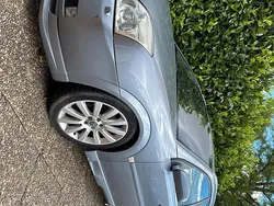 Grau Gebraucht 2004 Opel Vectra Kombi | 2.200 € (Etwas zu teuer)