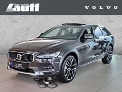 Grau Gebraucht 2023 Volvo V90 CC Plus Kombi | 51.880 € (Fairer Preis)