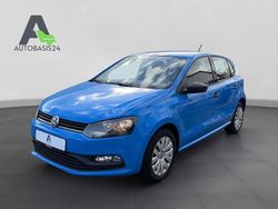 Blau Gebraucht 2015 VW Polo Trendline Limousine | 4.500 € (Fairer Preis)