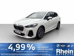 Weiß Gebraucht 2024 BMW 216 Active Tourer Luxury Line Van / Kleinbus | 29.270 € (Fairer Preis)