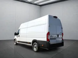 Weiß Neu 2024 Peugeot Boxer Van | 30.849 € (Fairer Preis)