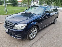Blau Gebraucht 2010 Mercedes 220 Kombi | 5.500 € (Guter Preis)