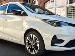 Weiß Gebraucht 2021 Renault Zoe Kleinwagen | 14.499 € (Fairer Preis)