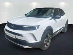 Jade weiss/arktis weiss Gebraucht 2022 Opel Mokka-e Elegance SUV | 19.290 € (Fairer Preis)