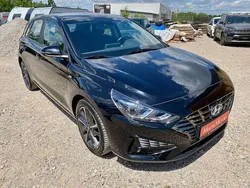 Phantom black mineraleffekt Gebraucht 2023 Hyundai i30 Limousine | 15.200 € (Fairer Preis)