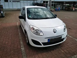 Weiß Gebraucht 2010 Renault Twingo Kleinwagen | 2.100 €