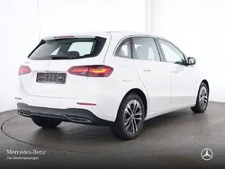 Gebraucht 2024 Mercedes B250e Van / Kleinbus | 34.590 € (Fairer Preis)
