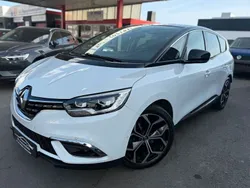 Weiss 369 + schwarz gne Gebraucht 2022 Renault Grand Scénic IV Intens Van / Kleinbus | 19.499 € (Guter Preis)