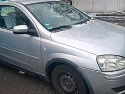 Silber Gebraucht 2005 Opel Corsa Kleinwagen | 899 € (Fairer Preis)