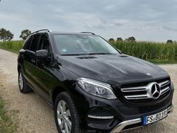 Schwarz Gebraucht 2015 Mercedes GLE250 SUV | 28.500 € (Fairer Preis)
