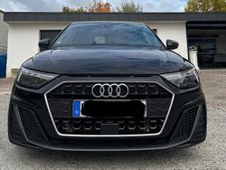 Schwarz Gebraucht 2023 Audi A1 S-Line Kleinwagen | 22.700 € (Fairer Preis)