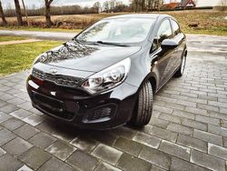 Schwarz Gebraucht 2012 Kia Rio Spirit Kleinwagen | 5.500 € (Fairer Preis)