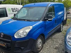 Blau Gebraucht 2015 Fiat Doblò Van / Kleinbus | 5.290 € (Guter Preis)