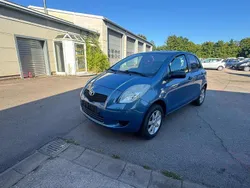 Blau Gebraucht 2010 Toyota Yaris Kleinwagen | 2.750 € (Fairer Preis)