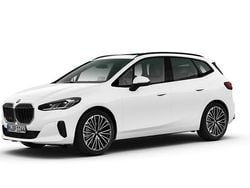Gebraucht 2025 BMW 220 Active Tourer Luxury Line Van / Kleinbus | 26.490 € (Superpreis)