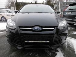 Schwarz Gebraucht 2014 Ford Focus Titanium Limousine | 2.990 € (Superpreis)