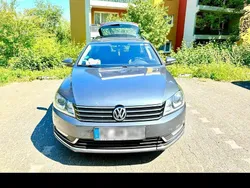Grau Gebraucht 2012 VW Passat Comfortline Limousine | 7.000 € (Fairer Preis)