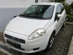 Weiß Gebraucht 2009 Fiat Punto Kleinwagen | 720 €
