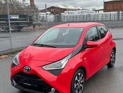 Rot Gebraucht 2020 Toyota Aygo X-play Kleinwagen | 7.900 € (Guter Preis)