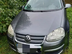 Grau Gebraucht 2009 VW Golf VI Kombi | 2.500 € (Guter Preis)