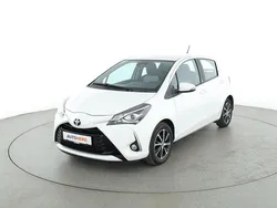 Weiß Gebraucht 2018 Toyota Yaris Team Limousine | 13.190 € (Fairer Preis)