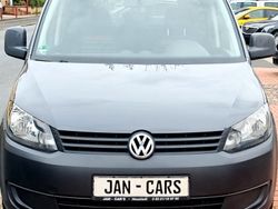 Grau Gebraucht 2013 VW Caddy Maxi Van / Kleinbus | 10.600 € (Fairer Preis)