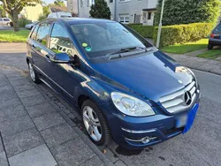 Blau Gebraucht 2008 Mercedes B200 Van / Kleinbus | 3.500 € (Guter Preis)