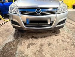 Silber Gebraucht 2009 Opel Astra Coupé | 1.899 € (Fairer Preis)