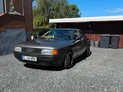 Grau Gebraucht 1987 Audi 80 Limousine | 3.700 €