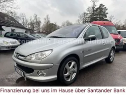Grau Gebraucht 2005 Peugeot 206 Quiksilver Kleinwagen | 2.490 € (Teuer)